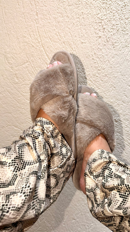 Slippers Planas Gris